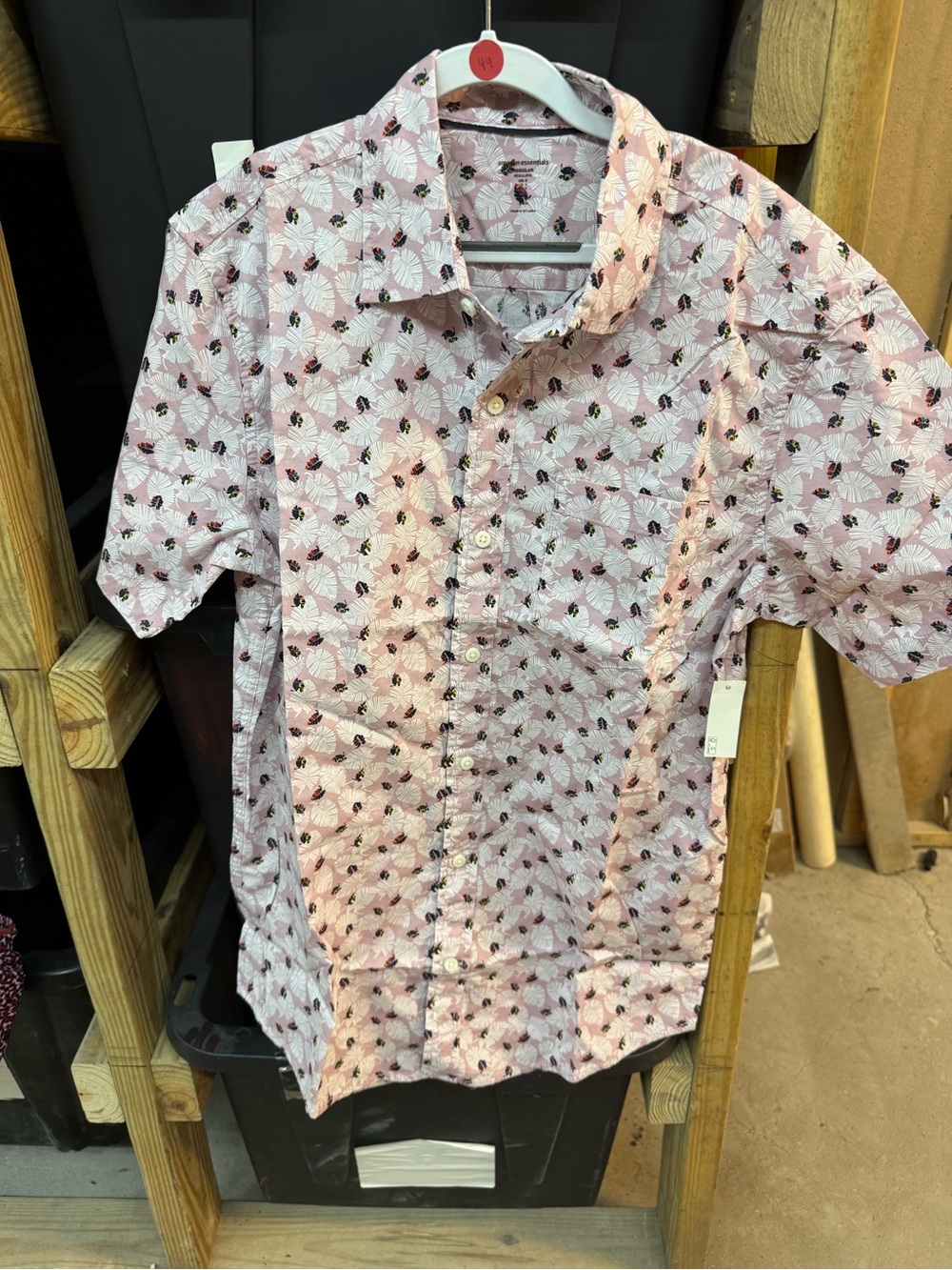 Men's Short-Sleeve Pink Printed Button-Up Shirt